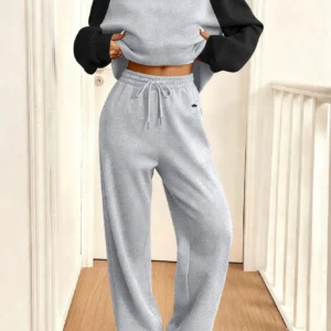 2026 Autumn and Winter Fashion Loose Set round Neck Sportswear Women's Two-Piece Outfit Comfortable fitness jogging fashion suit